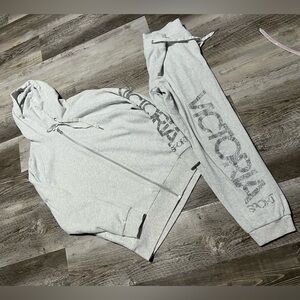 Victoria Sport Women’s Gray Sparkle Sweat Set